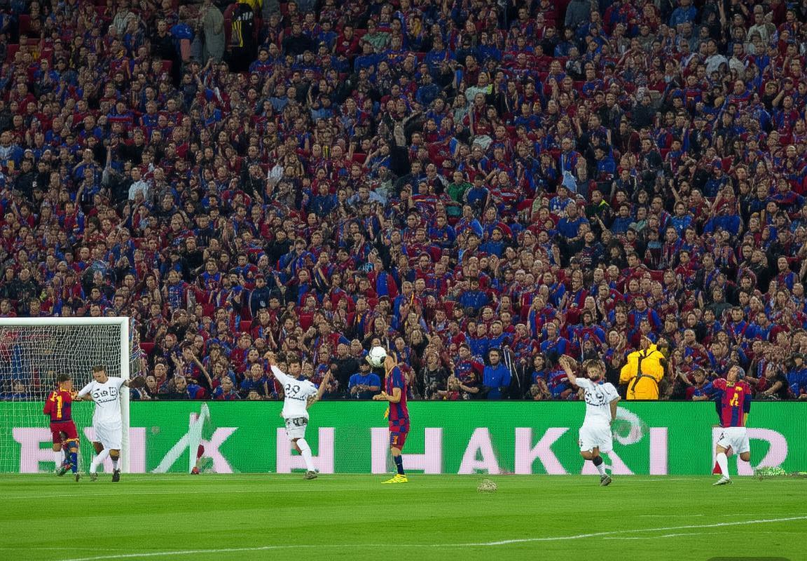 巴塞罗那VS沙萨基：激情对决精彩瞬间回顾(图1)